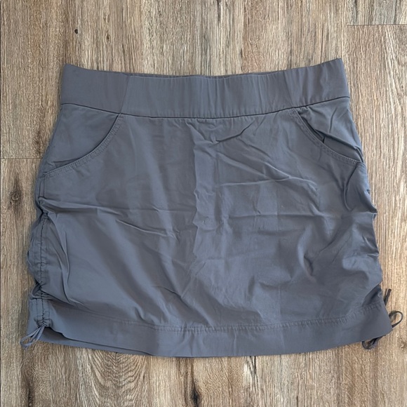 Columbia Gray Skort - Large - Picture 1 of 3